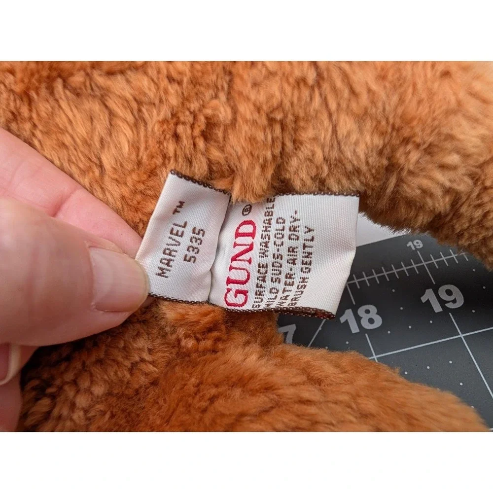 Gund Marvel Dog Plush Puppy Brown Black Flat‎ 5335 16 Inch Long Stuffed Animal